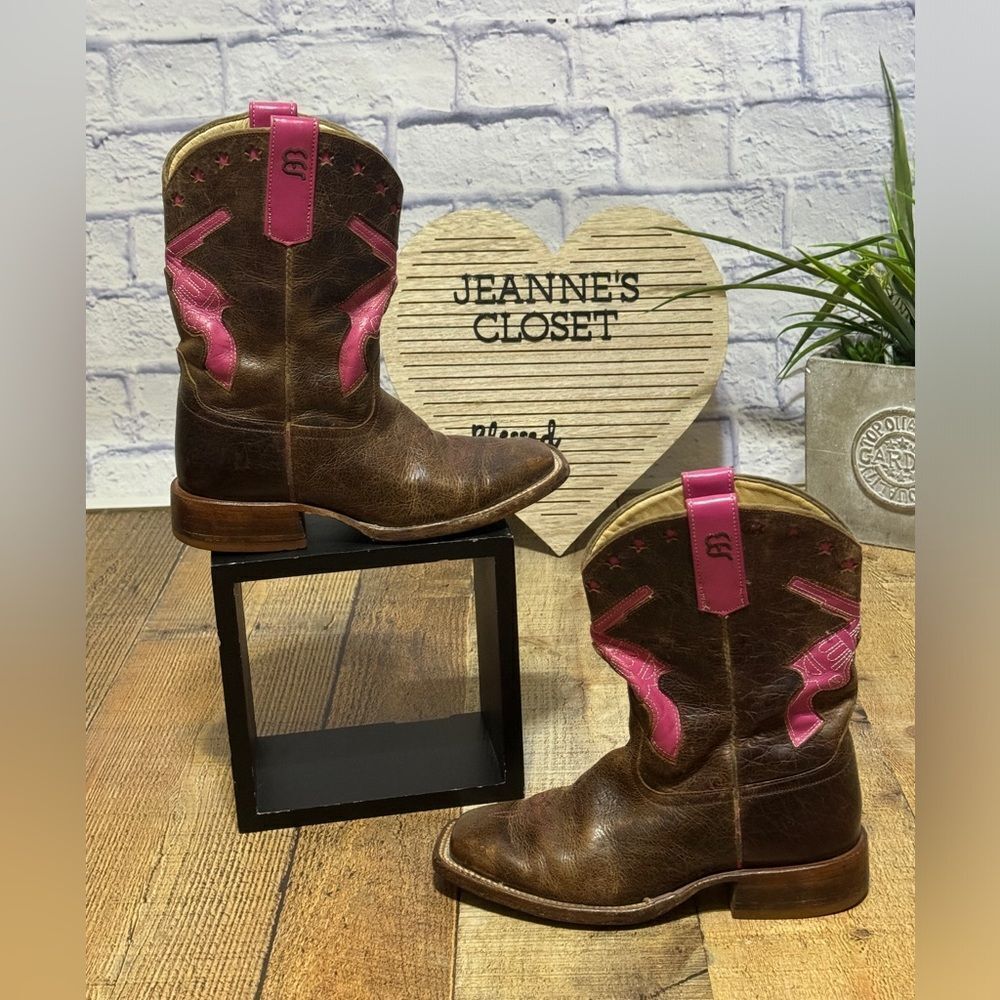 Macie Bean Pink Square Toe Guns Revolvers Stars Cowgirl Boots US 2